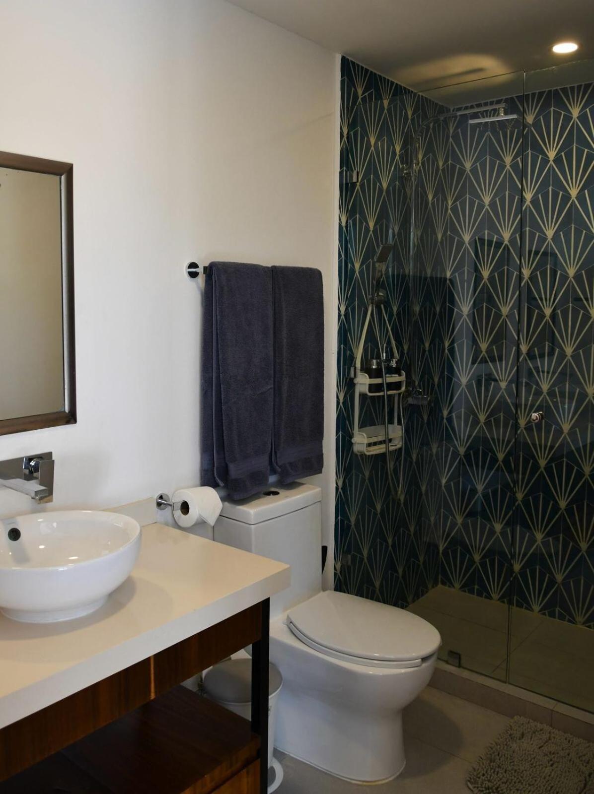 3-bedroom With Private Pool, Terrace And Bbq Apartment *
